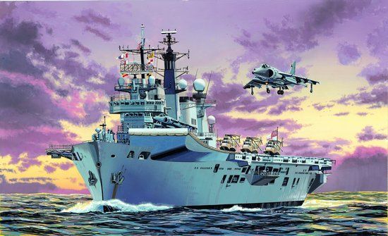 1/700 Waterline No.717 British Navy Aircraft Carrier Victorious Model Kit w/Tra# 