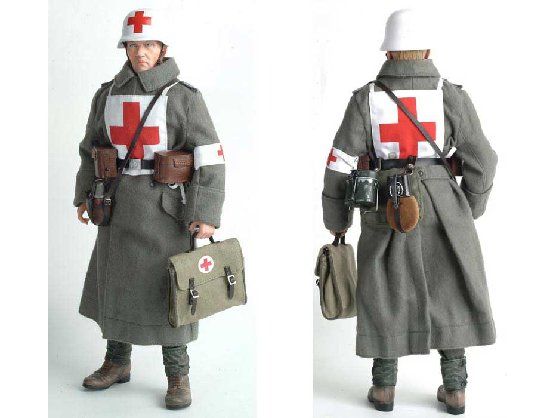 DID DRAGON IN DREAMS 1:6TH SCALE WW2 GERMAN MEDIC WATER BOTTLE & BAG FROM PETER 